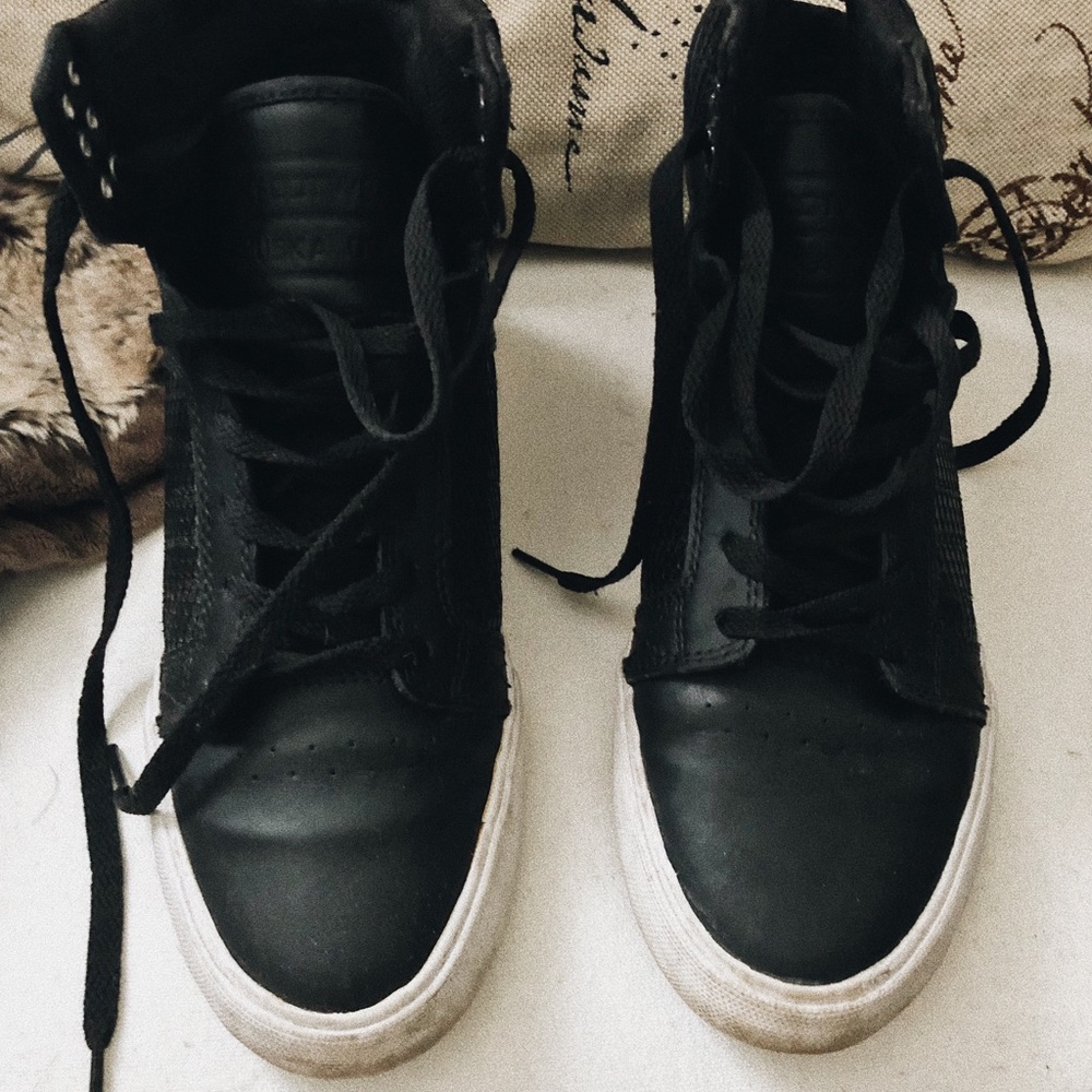 Supra High tops